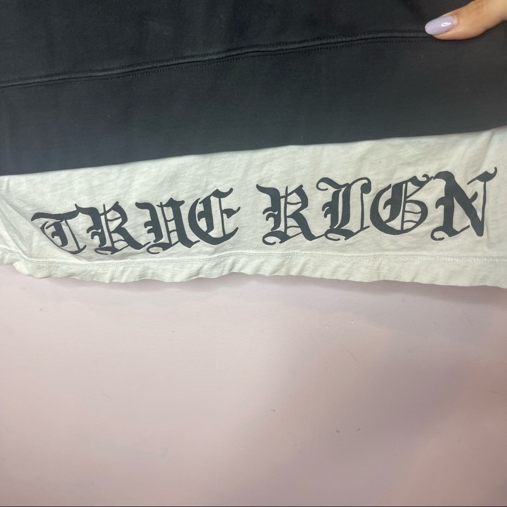 TRUE RELIGION Jet Black Pull Over Raglan W/Shirt Tail Mens 2XL RT $168 EUC - Picture 8 of 10